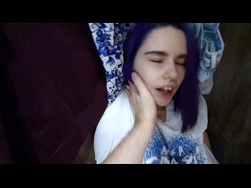 ❤️ 在壁櫥裡找到我姐姐並幫她射精 ❤ 性 在 zh-tw.pornodil.ru ☑